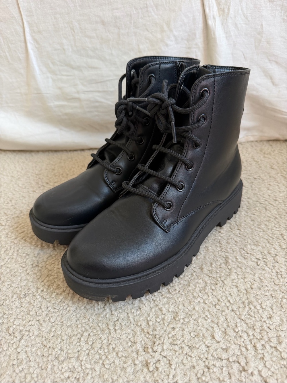 Art Class - Chunky Lace-Up Combat Boots - Black